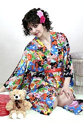 японская одежда: кимоно из шелка